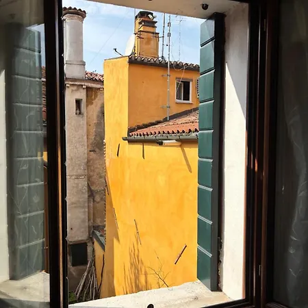Apartman Il Nido Bianco - Near Rialto Bridge Velence